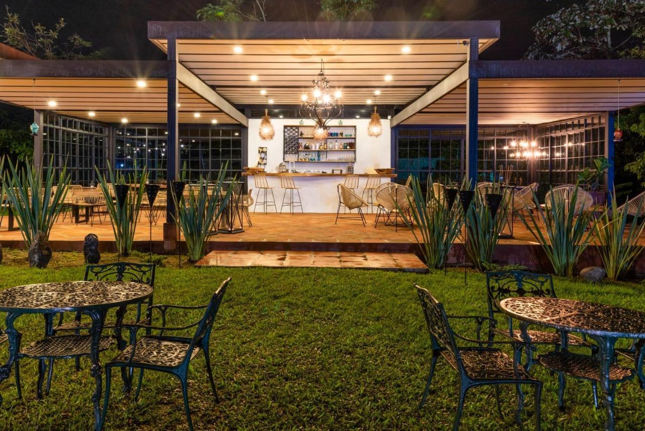 Hotel Campestre Cafe Cafe 蒙特内哥罗 外观 照片